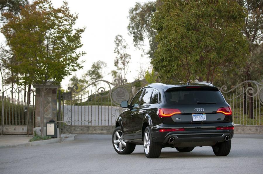  Audi Q7 3.0T Quattro S-Line (4L) 2011 года  (NA) (фото 41 из 46)